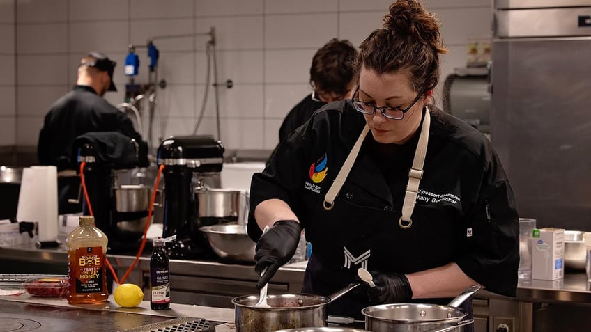 Bethany Boedicker makes her winning dessert at the final table of the 2023 World Food Championships.