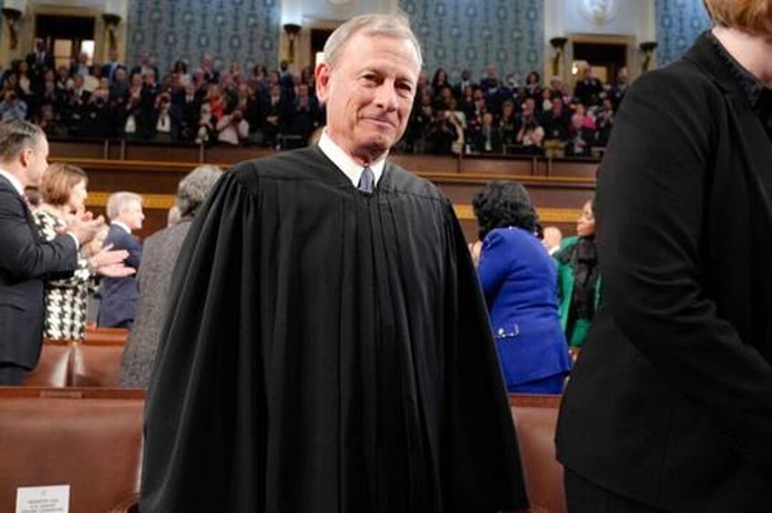 supreme court chief justice critique our rulings not our justices