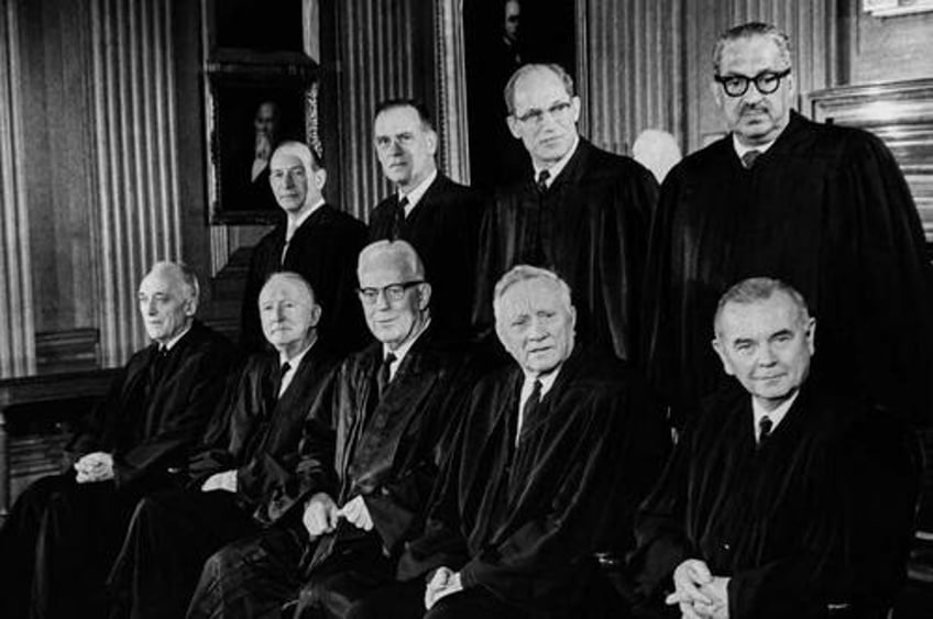 supreme court could set landmark precedent in trump jan 6 case