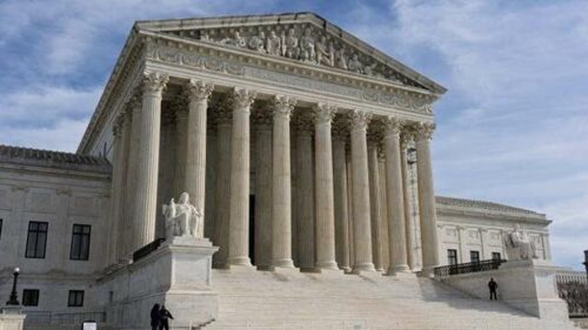 supreme court rules trump cant deport venezuelans for now