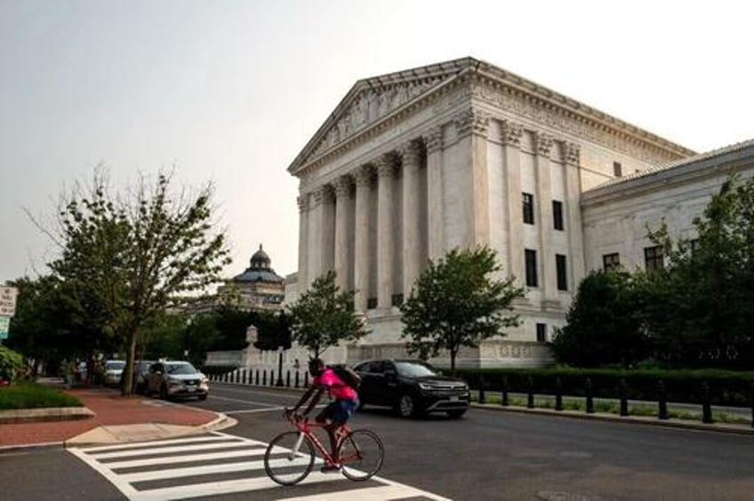 supreme court sides with doge in social security records cases