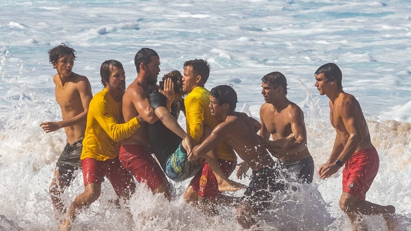 surf star joao chianca nearly dies in gnarly incident in hawaiian waters