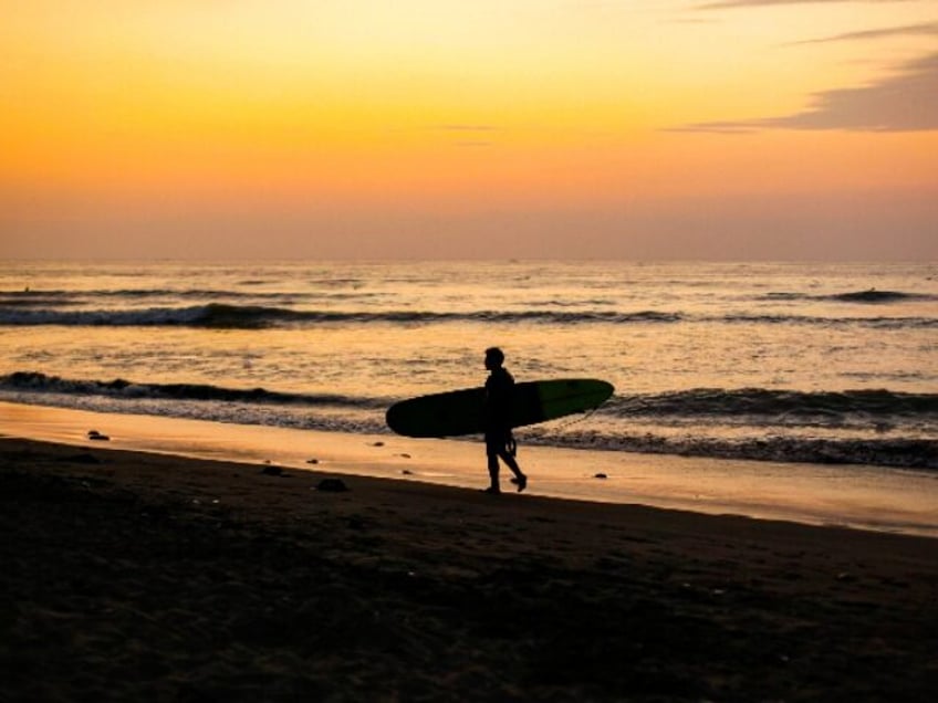 surfer star olympic hopeful israel barona dead at 34