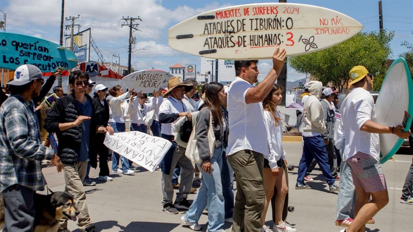 March to honor missing surfers