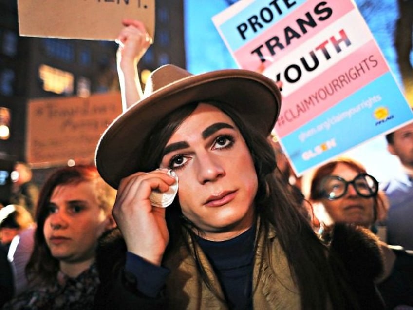 survey more than 4 in 10 transgender adults experience depression anxiety