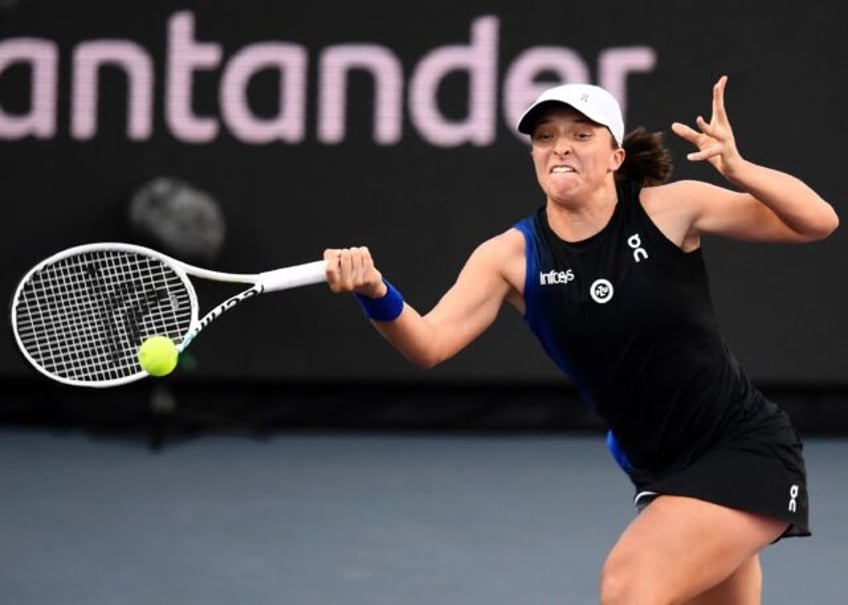 swiatek thrashes pegula to win wta finals reclaim no1 ranking