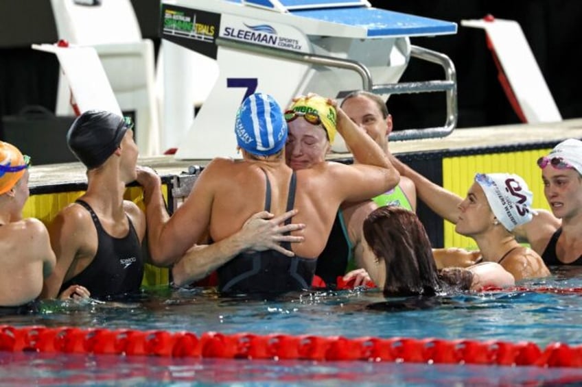 Australia’s Cate Campbell (C) missed out on making a fifth Olympics