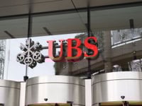 Swiss government proposes requiring banks to hold more capital
