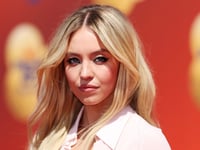 Sydney Sweeney says paparazzi yelled at her family to force her out of home in a bikini