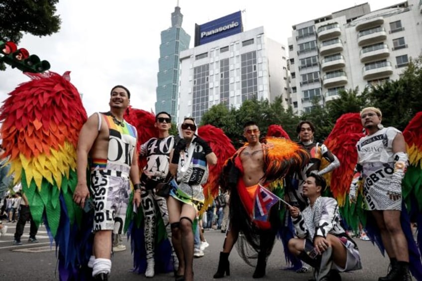 taiwan celebrates lgbtq pride after adoption rights milestone