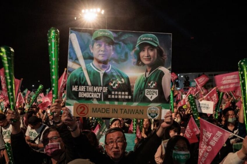 Tens of thousands gathered in Taiwan for 'Super Sunday' rallies by three presidential candidates making a final weekend push for votes before January 13 election