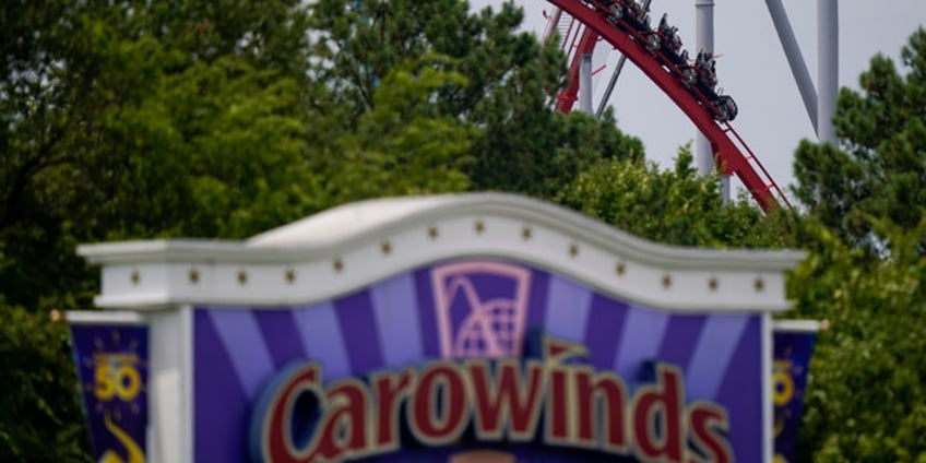 tallest fastest giga roller coaster in north america reopens after eagle eyed guest helps avert disaster