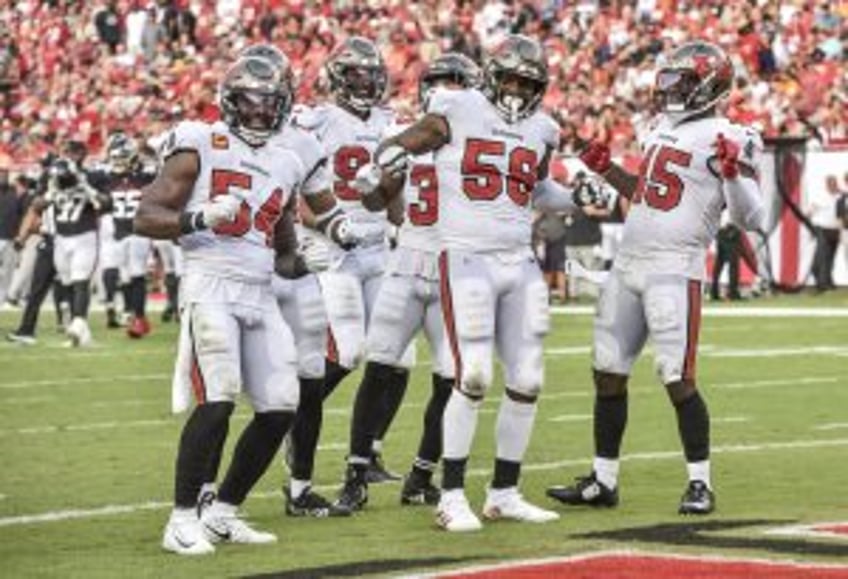 Tampa Bay Buccaneers to release Pro Bowl LB Shaquil Barrett