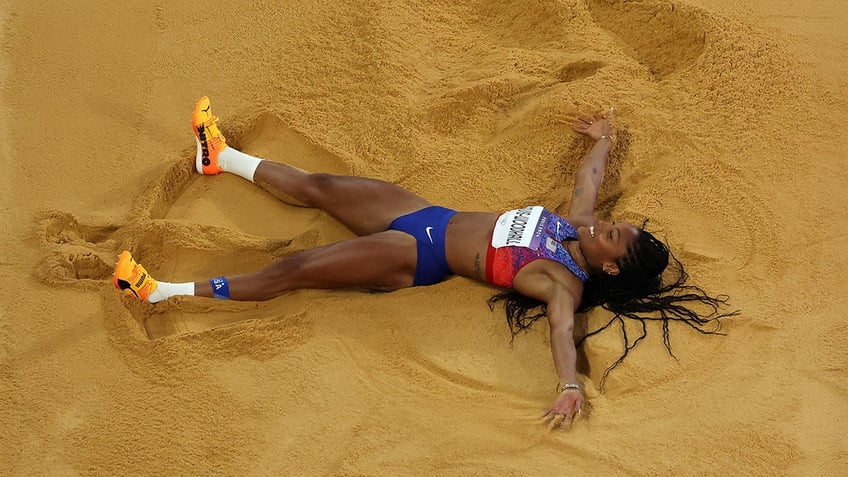 TARA DAVIS-WOODHALL SAND ANGEL