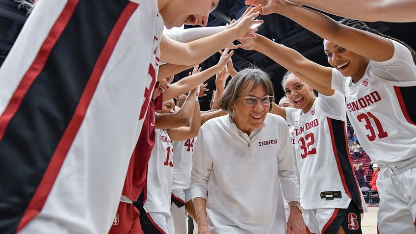 Tara VanDerveer celebrates