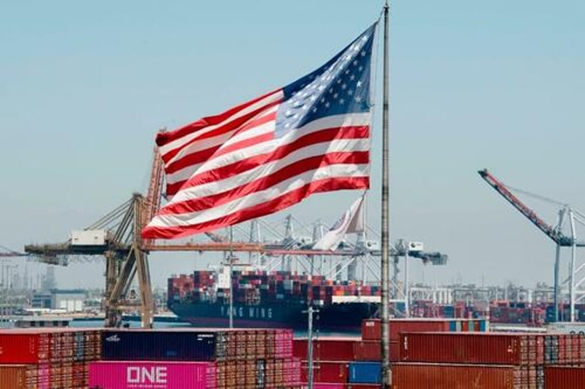 tariff windfall drives surprise 27 billion us budget surplus in june
