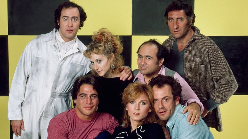 The cast of "Taxi" in a promo shoot for the show