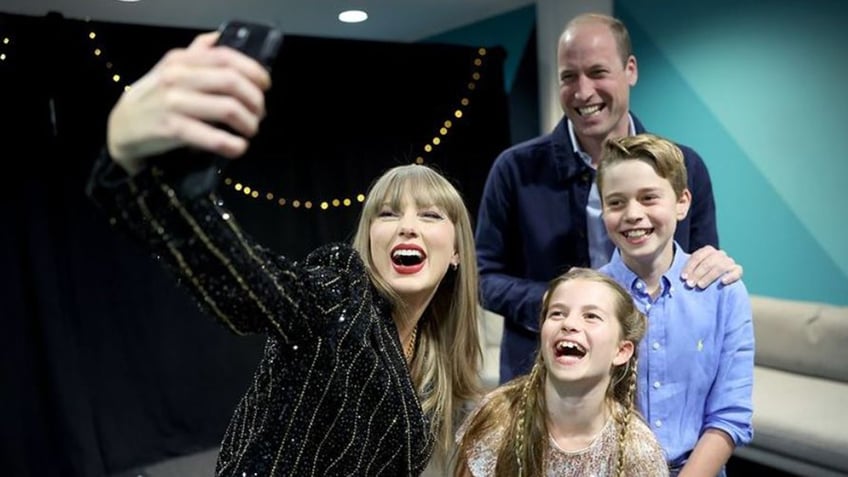 Taylor Swift, Prince William take selfie