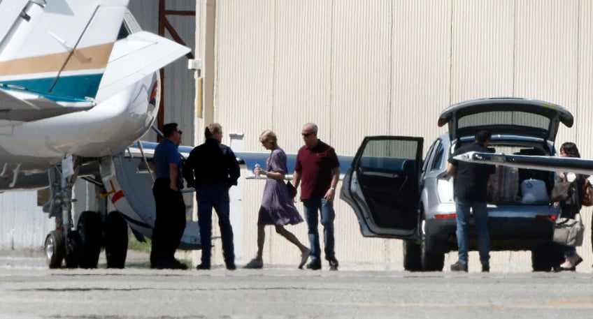 taylor swift threatens legal action against florida student who tracks her carbon spewing private jet