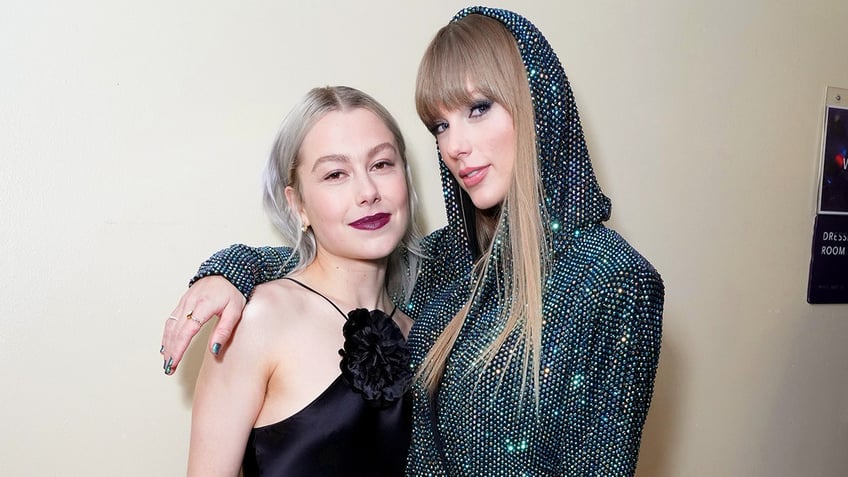 Phoebe Bridgers and Taylor Swift an awards show