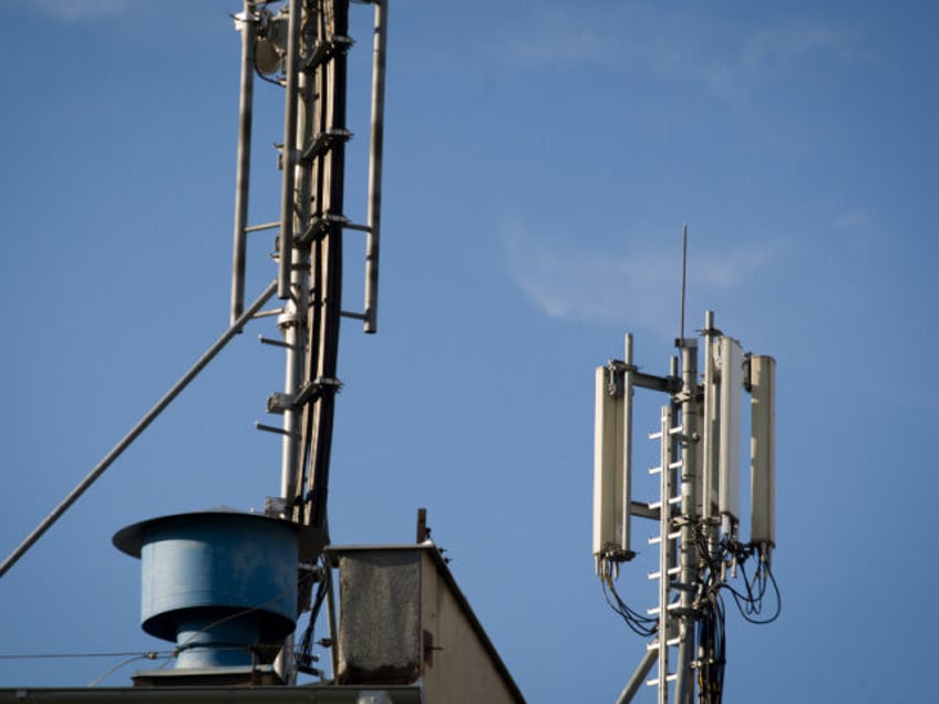After auction winner Netnet reneged on its prize of a 5 MHz block of 800 MHz the LTE spect