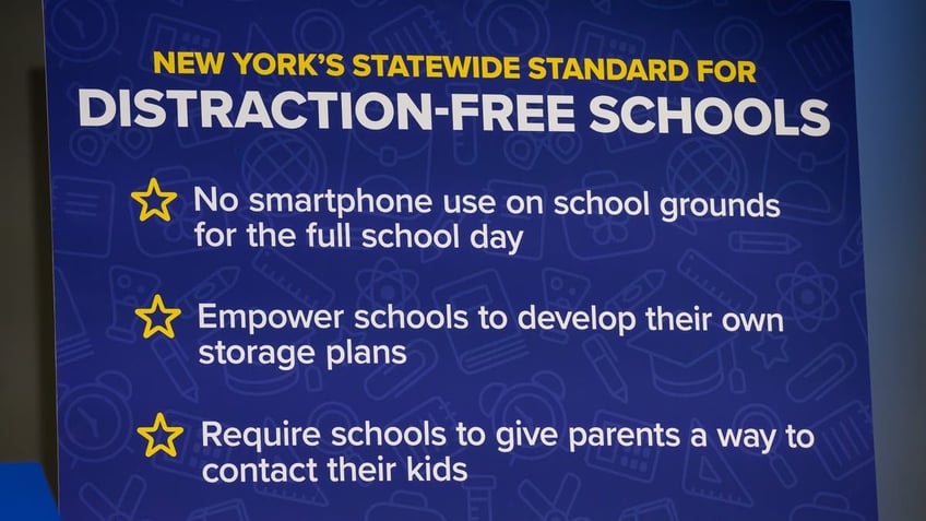 NY cellphone plan for students