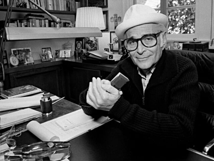 television legend norman lear dies at 101