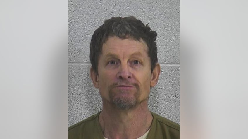 tennessee fugitive serial sex assault suspect sean williams nabbed in florida after weeks long chase