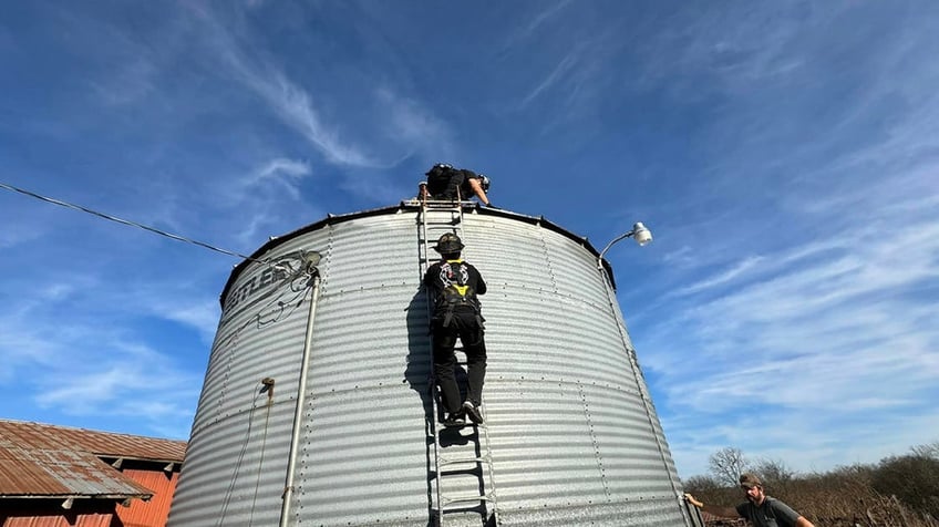 tennessee man who became 90 entrapped in corn grain bin is rescued