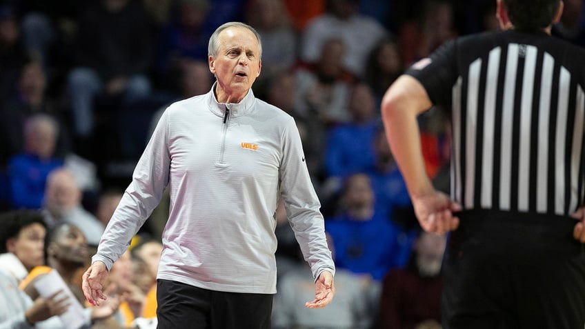 Rick Barnes vs Florida