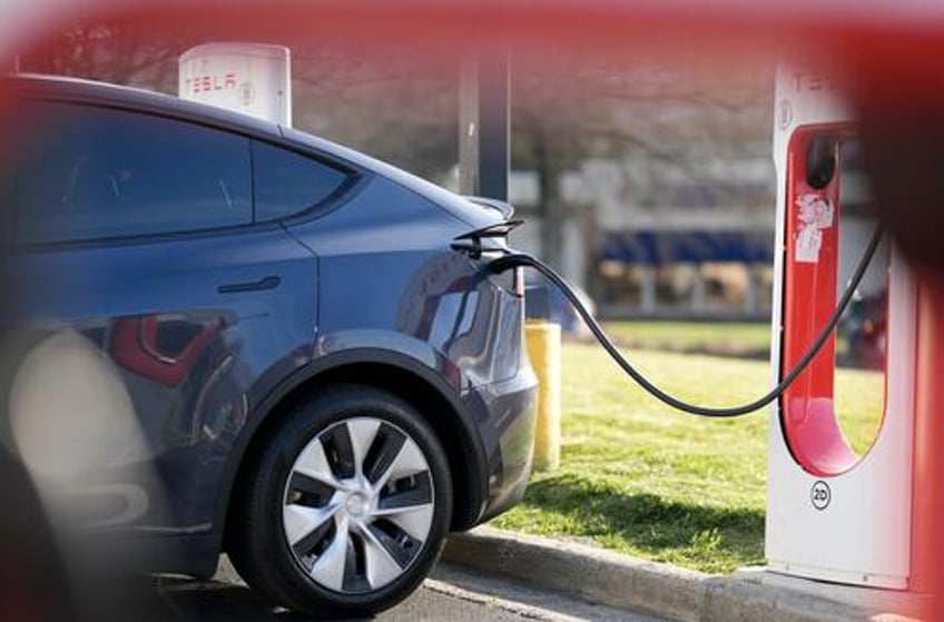 tesla sales plunge in both china and europe despite surge in overall ev adoption