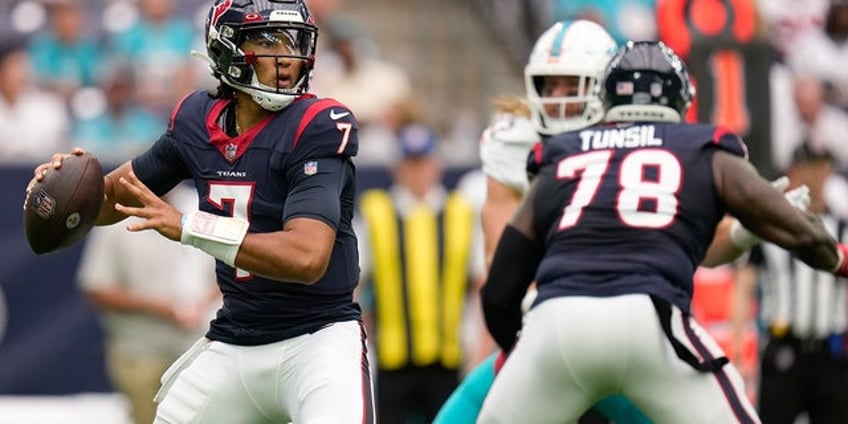 texans name rookie cj stroud starting quarterback for week 1