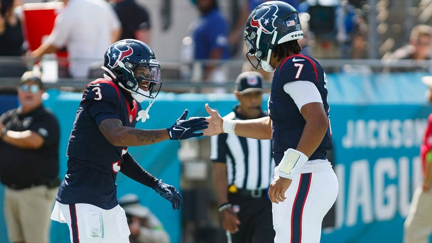 texans pull off huge upset over jaguars fullback takes kick return for touchdown