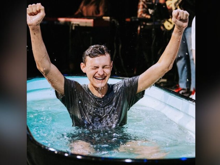 texas am christian revival event draws over 1000 students 124 baptized