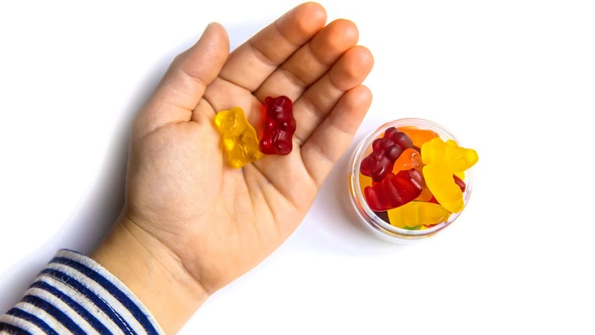 texas elementary school resigns after investigation learns she gave students melatonin gummies report