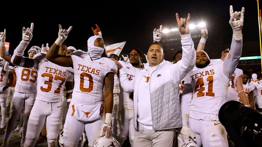 Longhorns celebrate win