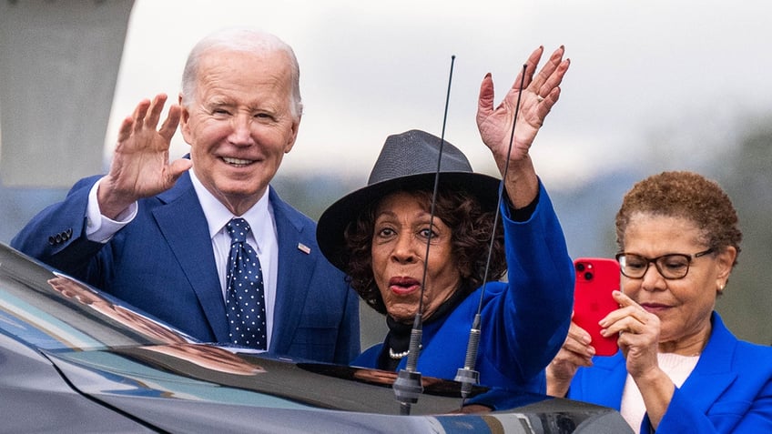 Pres. Biden Visits Los Angeles and is greeted by Reps. Maxine Waters and Karen Bass