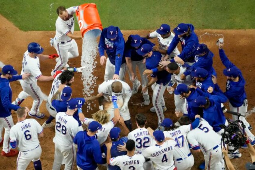 texas rangers and their fans celebrate world series title with parade in arlington