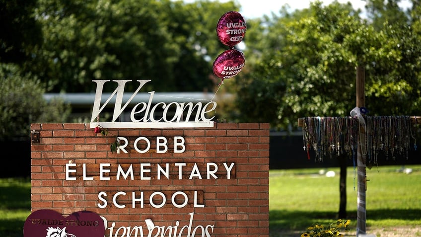 texas school mandate requiring armed officers at every campus after deadly uvalde shooting hits roadblocks