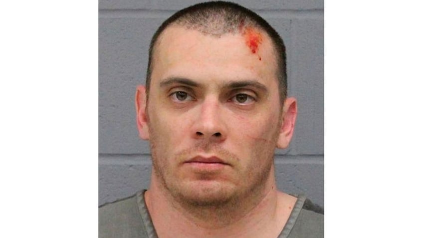 texas shooting suspect avoided arrest prior to rampage that killed 6