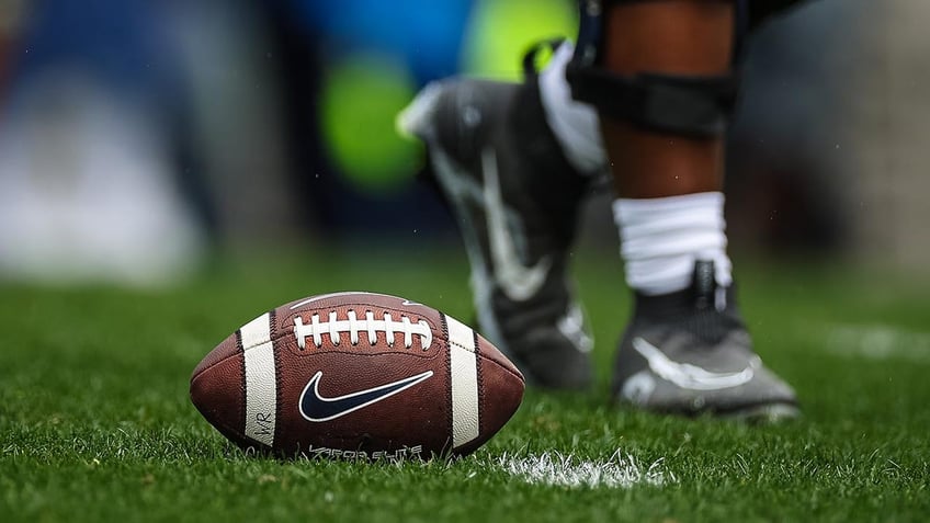 texas southern band member punches heckler during football game