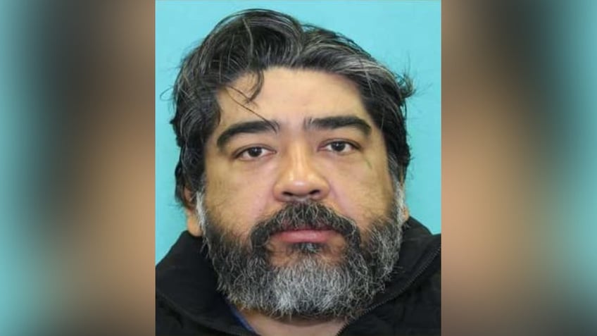 texas suspect sought in connection to double homicide may be fleeing country police