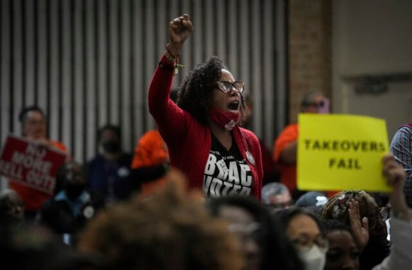 texas takeover raises back to school anxiety for houston students parents and teachers