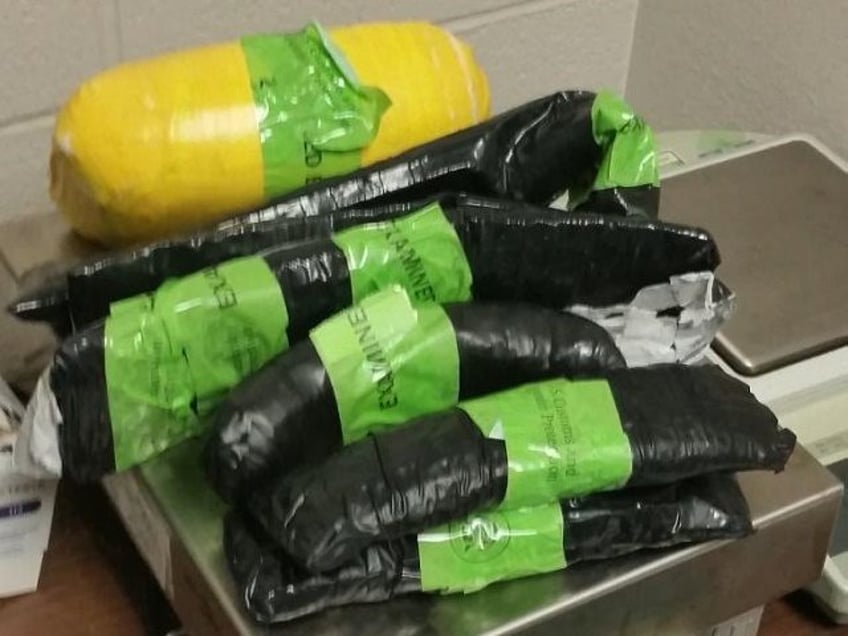 texas woman uses infant child to smuggle meth from mexico