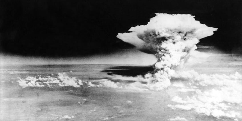 the bombing of hiroshima everything you need to know about the atomic bomb that ended world war ii