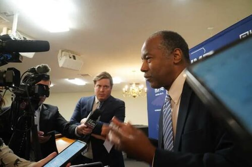 the deep state is terrified dr ben carson warns iowa trump supporters be looking for dirty tricks