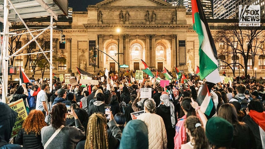 the divide how a protest over israel exposed a serious rift in the democratic party