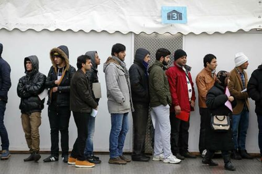 the floodgates are breaking in germanys welfare state