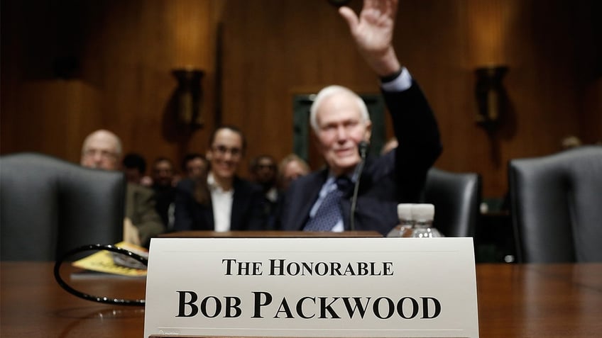 Bob Packwood