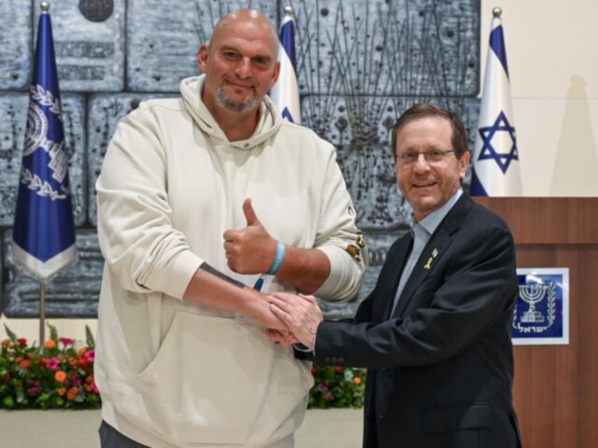 John Fetterman in Israel (Ma'ayan Toaf / GPO)